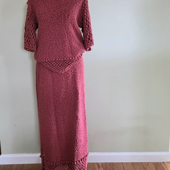 Chic Knit Skirt, Shirt and Cardigan 3 Piece Set in Red-brown Tone. Hand Made - Picture 2 of 16